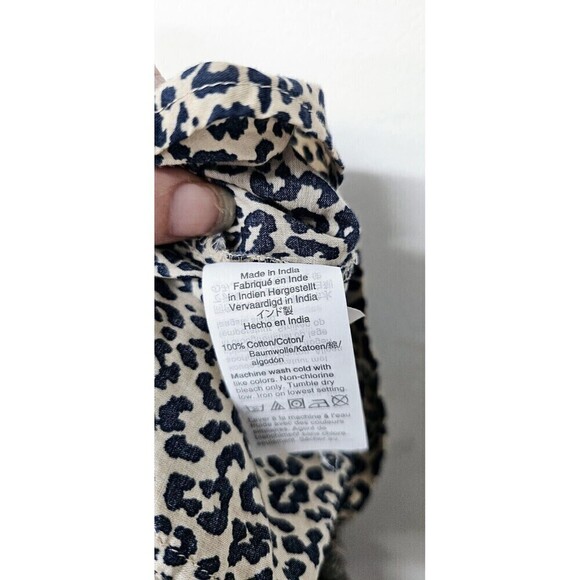 J CREW Animal Print Long Sleeve Button-Up Women Shirt (XS) - Picture 3 of 4